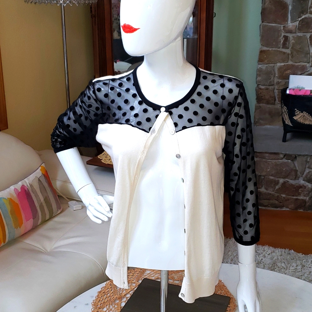 NWOT August Silk cream polka dot cardigan size Small